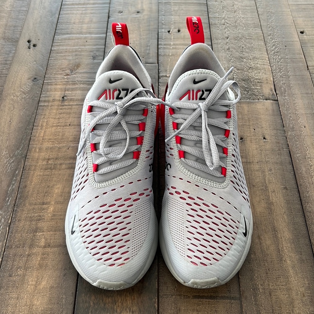 Gray/Red Nike Air Max 270 Size 9